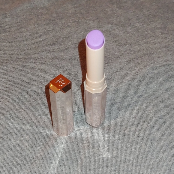 Fenty Beauty * One of the Boyz * Purple Lipstick - Picture 2 of 3